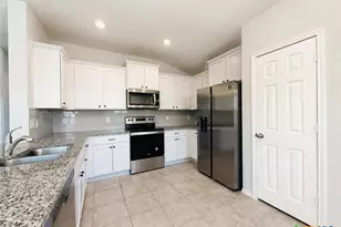 2530 Cortona St, Harker Heights, TX 76548 - Photo 4