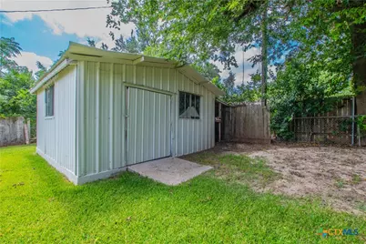 213 E Upshaw Avenue, Temple, TX 76501 - Photo 14