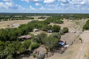 930 Co Rd 200, Burnet, TX 78611 - Photo 22