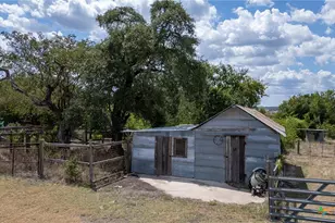 930 Co Rd 200, Burnet, TX 78611 - Photo 40