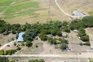 930 Co Rd 200, Burnet, TX 78611 - Photo 28