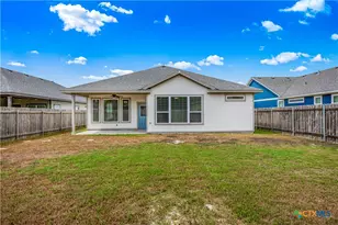 215 Flint Rock Ct, Victoria, TX 77904 - Photo 24