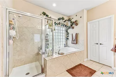 109 Elm Wood Drive, Elgin, TX 78621 - Photo 22