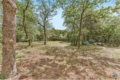 109 Elm Wood Drive, Elgin, TX 78621 - Photo 34