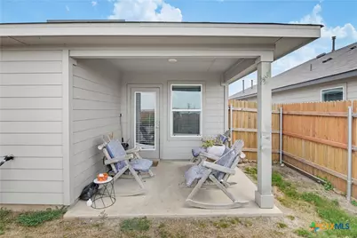 1416 Parkwood, Seguin, TX 78155 - Photo 30