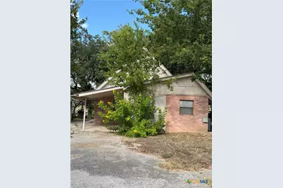 882 Buerger Lane, Seguin, TX 78155 - Photo 1