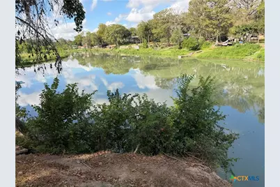 882 Buerger Lane, Seguin, TX 78155 - Photo 14