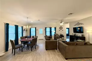 9066 Bowie Rdg, Seguin, TX 78155 - Photo 6