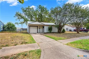 808 Crockett Dr, Killeen, TX 76541 - Photo 2