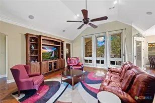 1015 Provence Pl, New Braunfels, TX 78132 - Photo 12