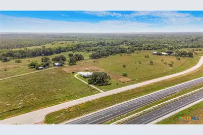 240 E Frontage Road, Victoria, TX 77905 - Photo 4