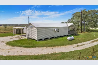 240 E Frontage Road, Victoria, TX 77905 - Photo 12