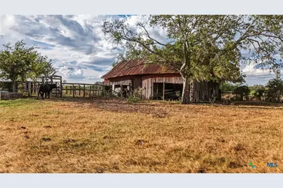 43 Rice Road, Yoakum, TX 77995 - Photo 12