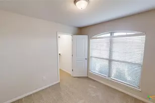 1304 Lakeway Crossing Dr, Temple, TX 76502 - Photo 16