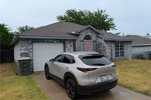 2301 Cactus Dr, Killeen, TX 76549 - Photo 2