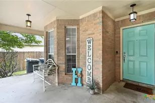 427 Roadrunner Ave, New Braunfels, TX 78130 - Photo 6
