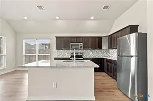 808 Fallbrook Dr, Temple, TX 76502 - Photo 8