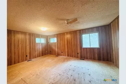 823 Mountain Road, Gatesville, TX 76528 - Photo 16