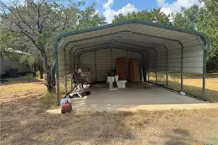 823 Mountain Rd, Gatesville, TX 76528 - Photo 26