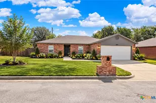 1007 E Ave S, Belton, TX 76513 - Photo 1