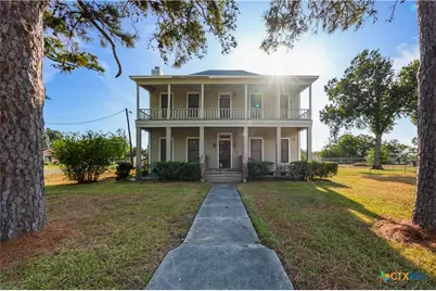 113 S Pumphrey Street, Edna, TX 77957 - Photo 1