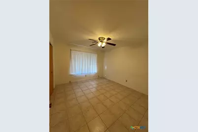 1464 Robin Lane, Seguin, TX 78155 - Photo 18