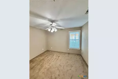 802 S Colorado Street, Port Lavaca, TX 77979 - Photo 6