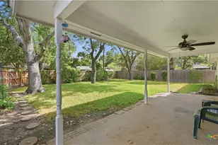 1314 Canary Ln, Seguin, TX 78155 - Photo 28