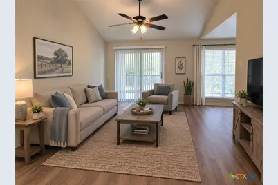 903 S Magnolia Avenue, Luling, TX 78648 - Photo 4