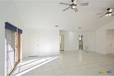 1133 Fox Run Circle, New Braunfels, TX 78130 - Photo 16