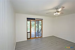 1133 Fox Run Cir, New Braunfels, TX 78130 - Photo 14