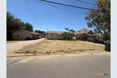 718 W Avenue C, Killeen, TX 76541 - Photo 2