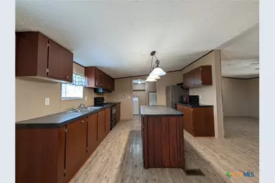 135 Water Hole Lane, New Braunfels, TX 78130 - Photo 14