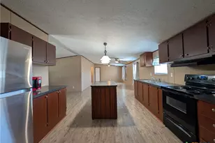 135 Water Hole Ln, New Braunfels, TX 78130 - Photo 16