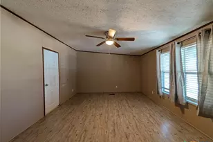 135 Water Hole Ln, New Braunfels, TX 78130 - Photo 22