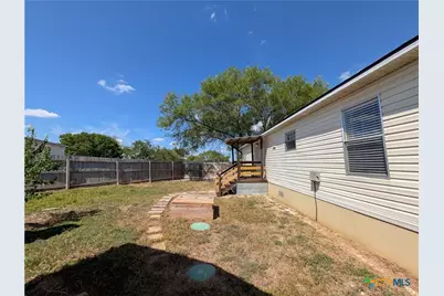 135 Water Hole Lane, New Braunfels, TX 78130 - Photo 36