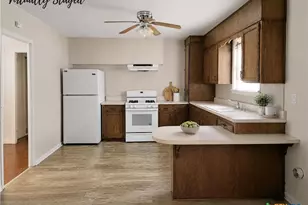 605 Park St, Gatesville, TX 76528 - Photo 10