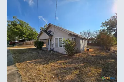 605 Park Street, Gatesville, TX 76528 - Photo 32