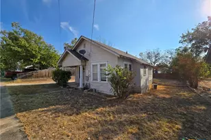 605 Park St, Gatesville, TX 76528 - Photo 32