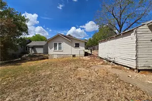 605 Park St, Gatesville, TX 76528 - Photo 28