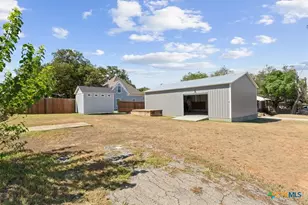 407 S Reagan St, Hamilton, TX 76531 - Photo 24