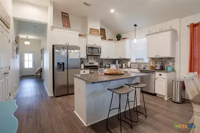 418 Brushy Creek, Victoria, TX 77904 - Photo 6