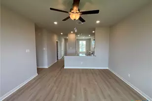518 University Ave, Troy, TX 76579 - Photo 6