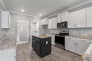 965 Northern Dancer Dr, Hewitt, TX 76643 - Photo 8