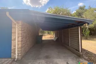 203 E 14th Ave, Belton, TX 76513 - Photo 14