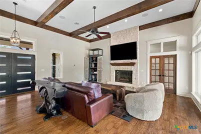 410 Iron Gate, Victoria, TX 77904 - Photo 6