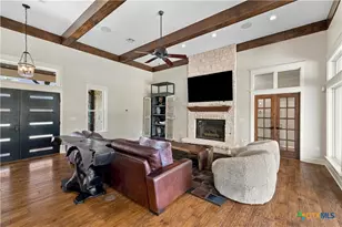 410 Iron Gate, Victoria, TX 77904 - Photo 6
