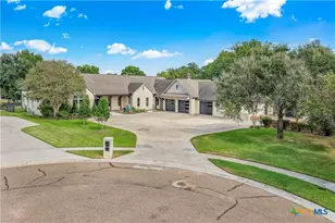 410 Iron Gate, Victoria, TX 77904 - Photo 1