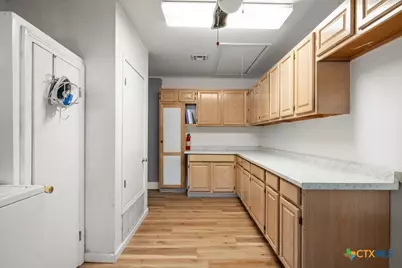 731 E 13th Avenue, Belton, TX 76513 - Photo 28