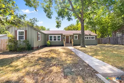 731 E 13th Avenue, Belton, TX 76513 - Photo 1